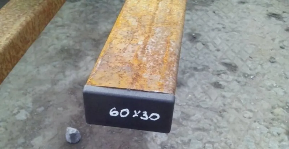 Заглушка круглая диаметр 30 практичная черная RAL 9017