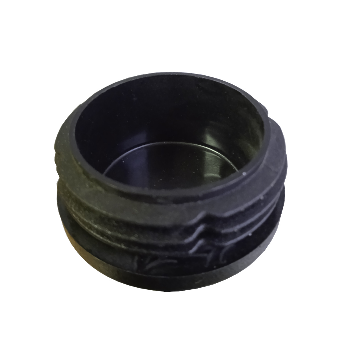 Заглушка круглая д.38 пластиковая практичная черная RAL 9017 3