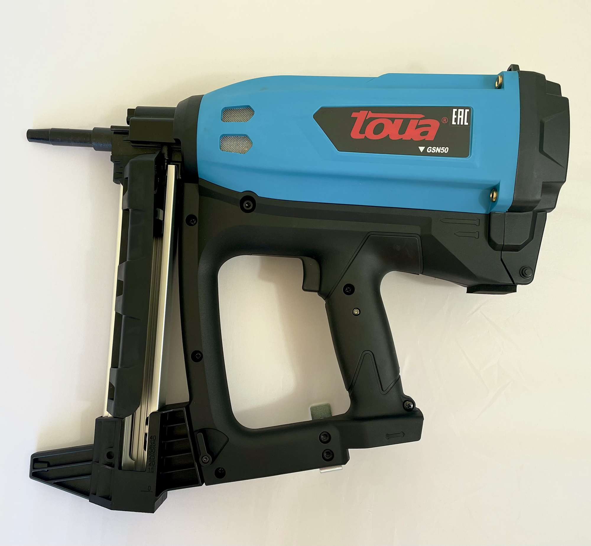 пистолет монатжный гвоздезабивной пневмоинструмент