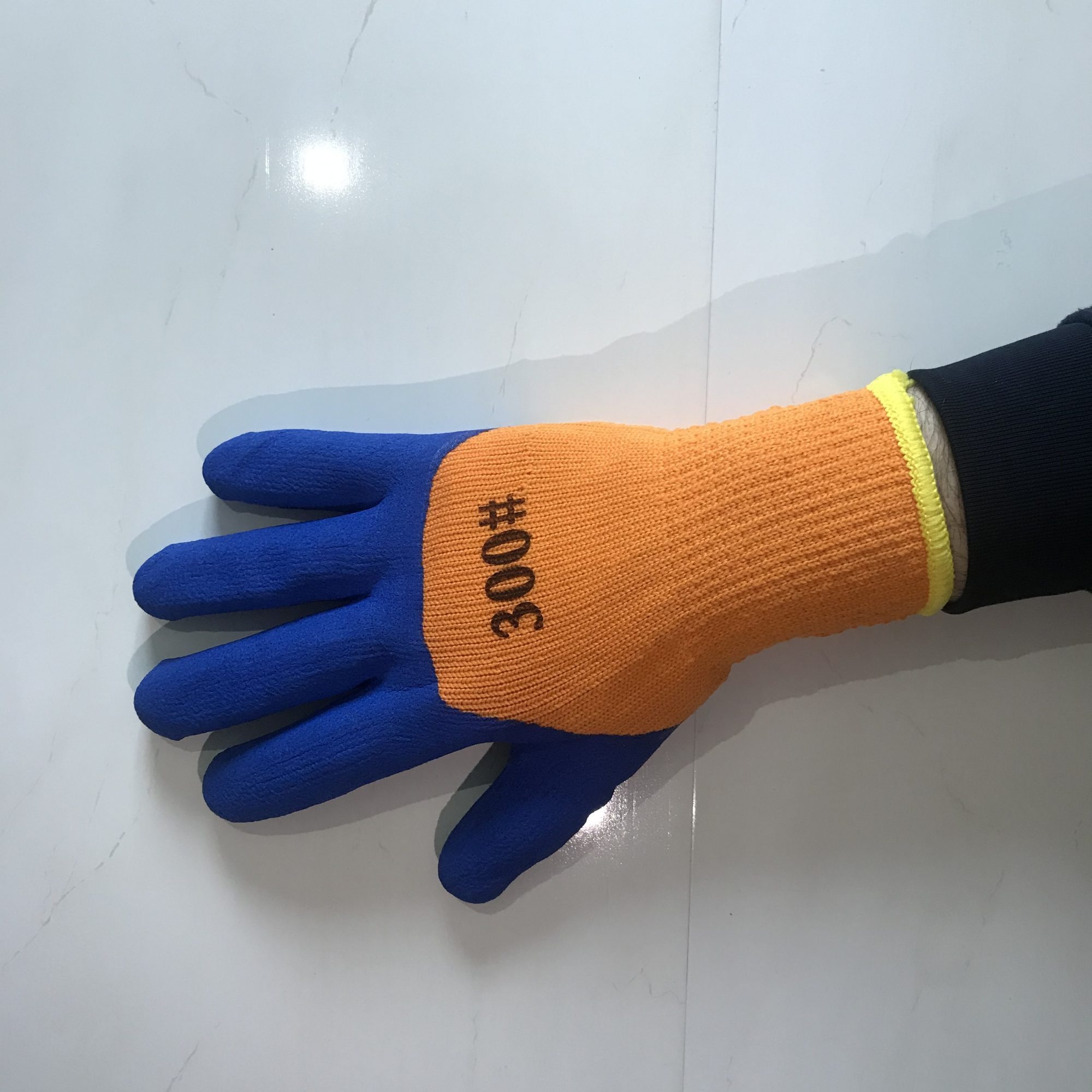 Перчатки акриловые с текстурированным латексным покрытием Торро утепленные